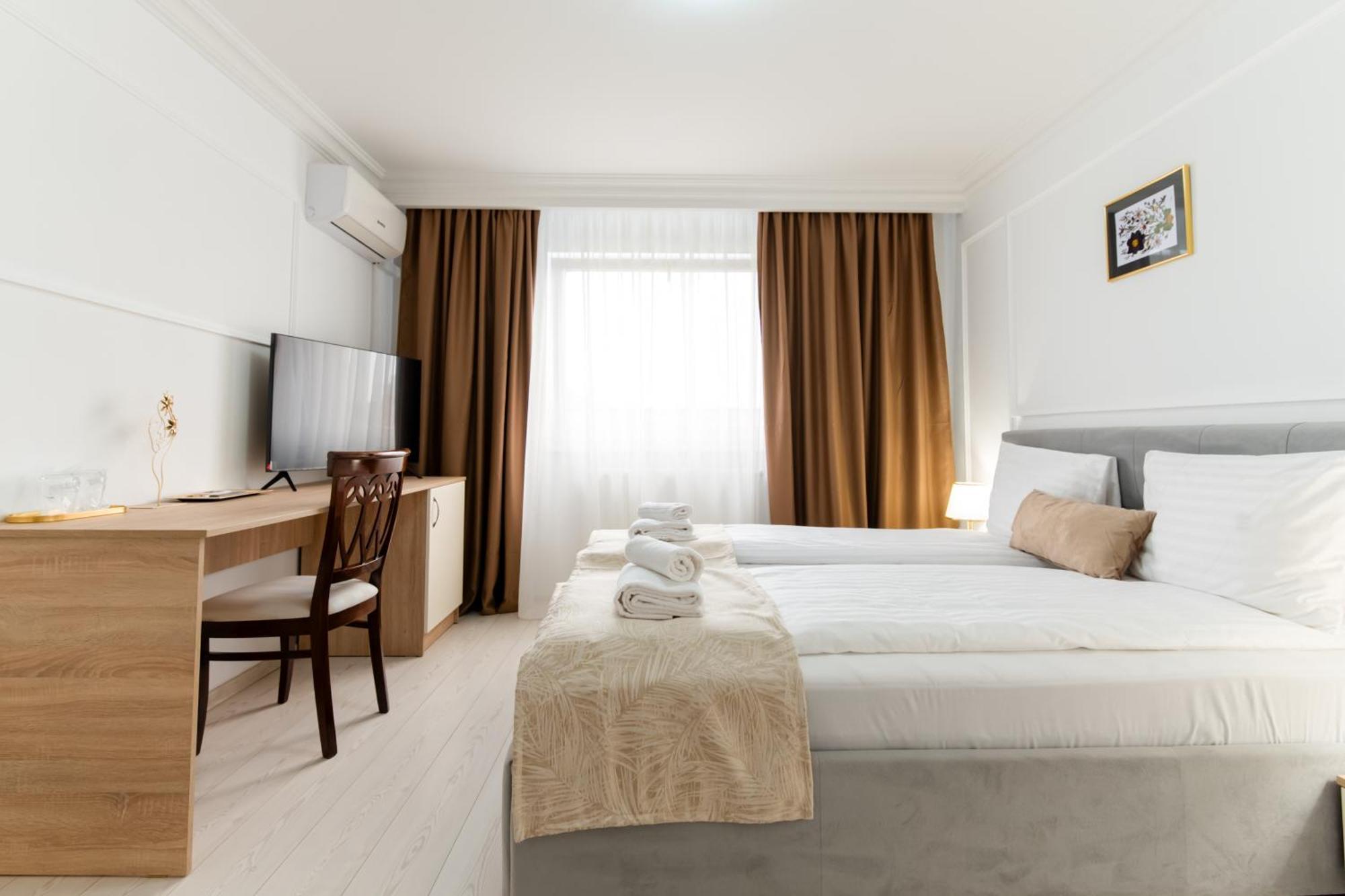 Hotel Royal Plaza By Timhotels Timişoara Exterior foto